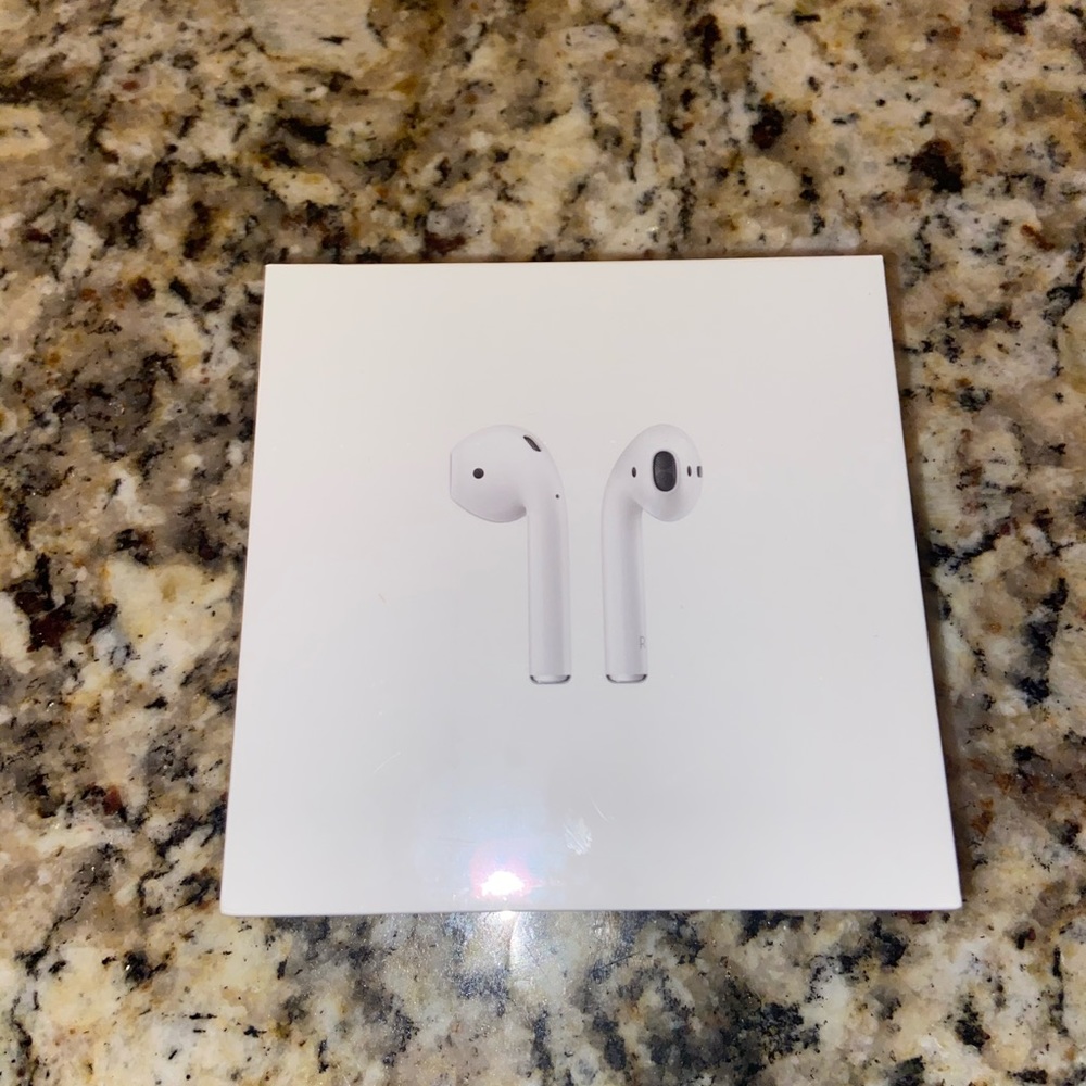 AirPods